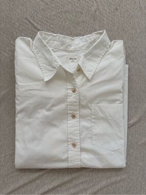Aritzia Wilfred Relaxed Shirt (Size: XS)